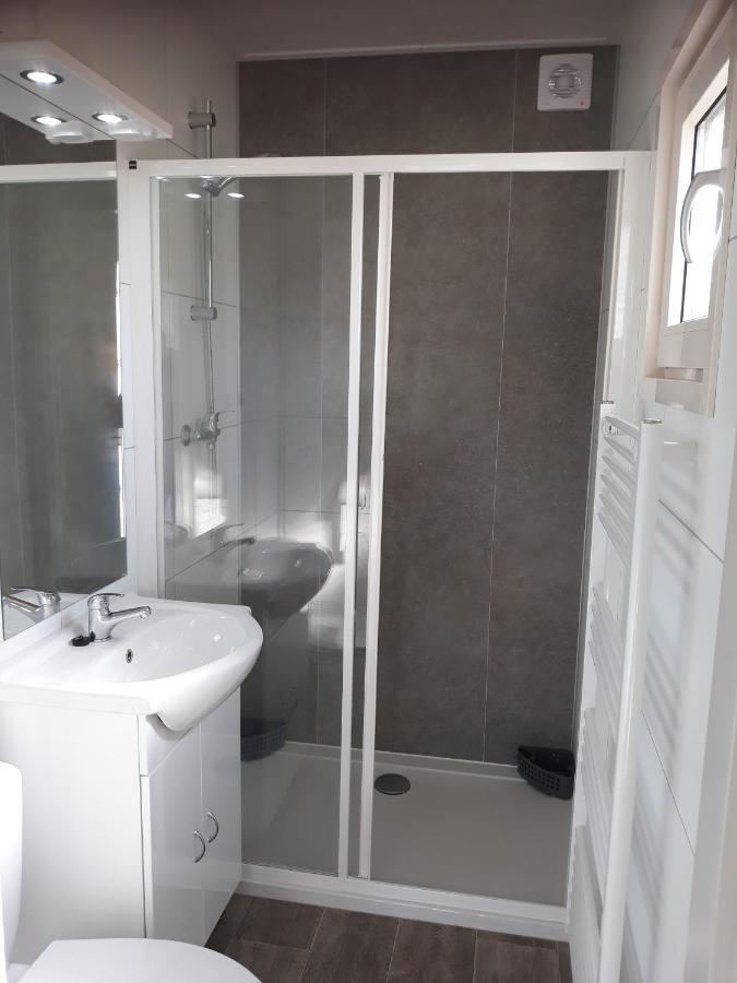 Camping De Duinhoeve Chalet Schelp Not For Companies Nieuw-Haamstede Ngoại thất bức ảnh